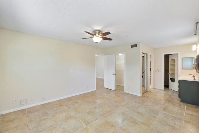 1020 CITRUS Way 101, Delray Beach, FL 33445