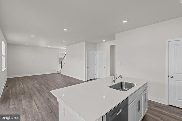 5208 MANOR PARK DR, Upper Marlboro, MD 20772