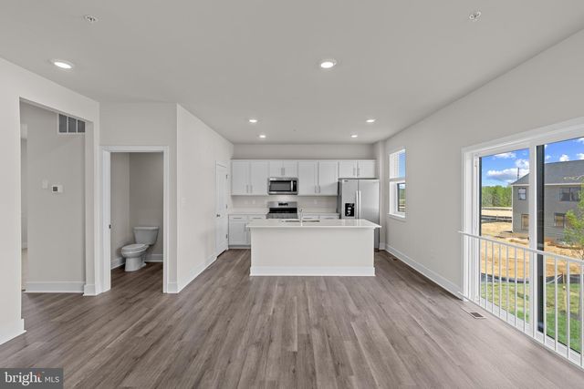 5208 MANOR PARK DR, Upper Marlboro, MD 20772