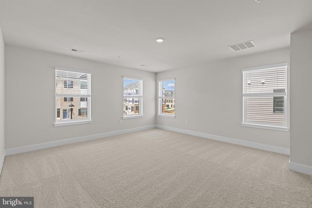 5208 MANOR PARK DR, Upper Marlboro, MD 20772