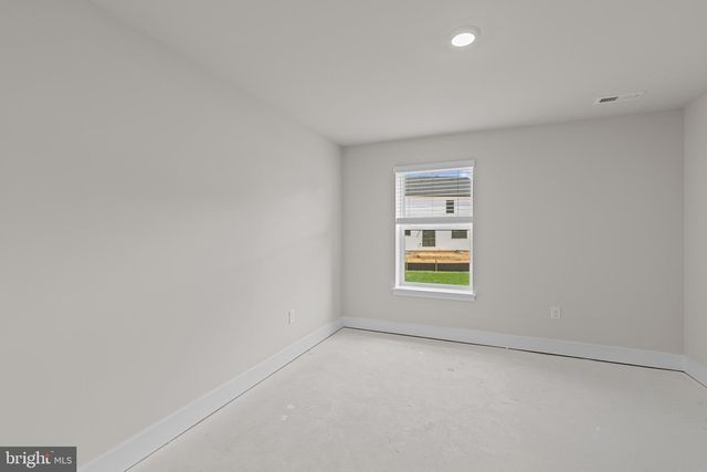 5208 MANOR PARK DR, Upper Marlboro, MD 20772