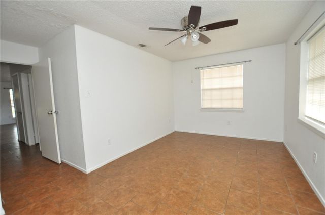 5511 Cripple Brook Court, Houston, TX 77017