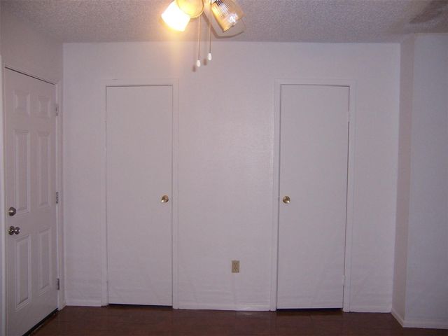 5511 Cripple Brook Court, Houston, TX 77017