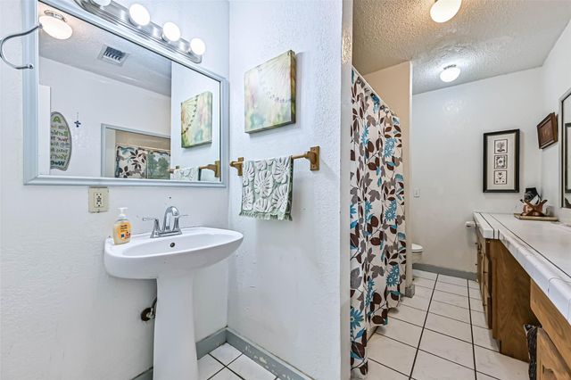 1713 Moody Avenue, Galveston, TX 77550