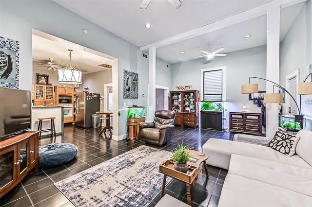 1713 Moody Avenue, Galveston, TX 77550