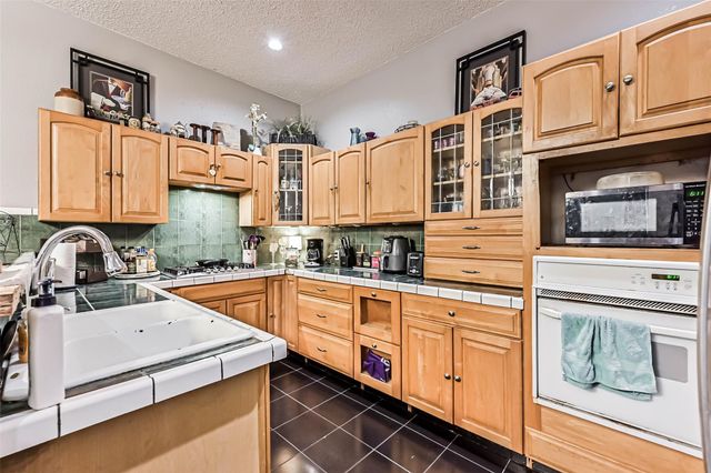 1713 Moody Avenue, Galveston, TX 77550