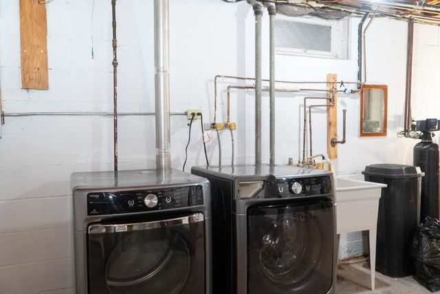 826 Elm Street, Anoka, MN 55303