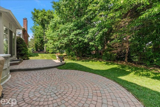 54380 Sassafras Drive, Shelby Twp, MI 48315