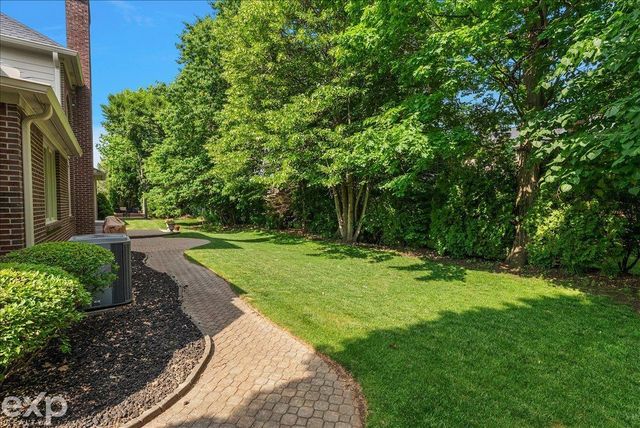 54380 Sassafras Drive, Shelby Twp, MI 48315