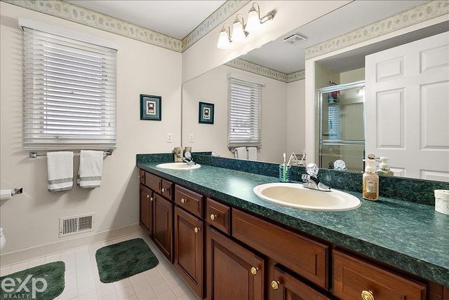 54380 Sassafras Drive, Shelby Twp, MI 48315