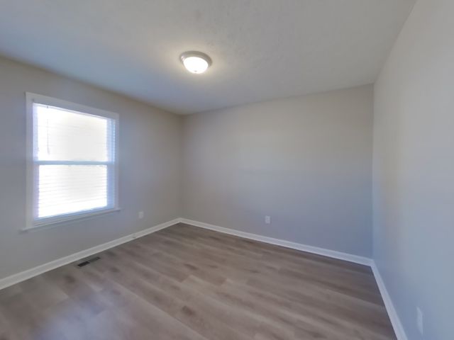 362 Park Ct, N, La Vergne, TN 37086