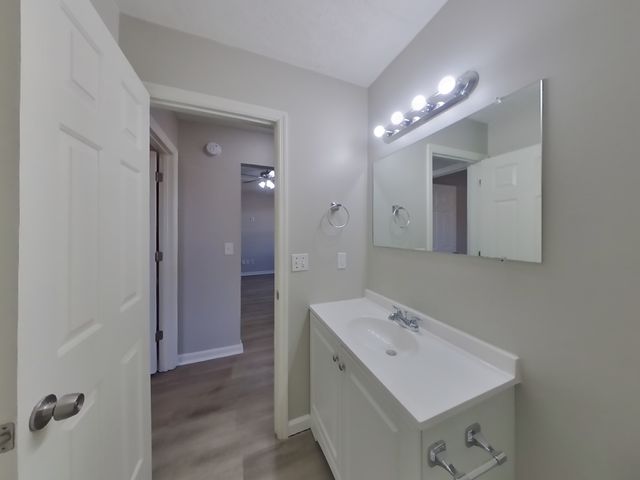 362 Park Ct, N, La Vergne, TN 37086