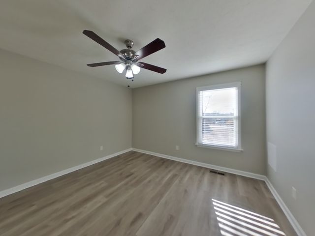 362 Park Ct, N, La Vergne, TN 37086