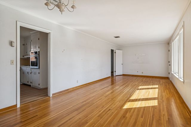 659 Devon Dr, Nashville, TN 37220