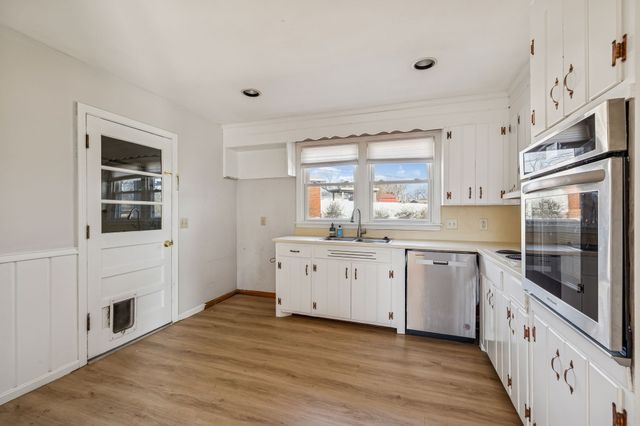 659 Devon Dr, Nashville, TN 37220