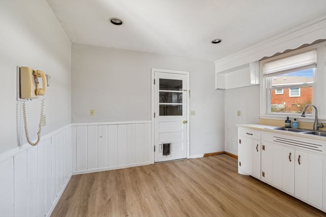 659 Devon Dr, Nashville, TN 37220