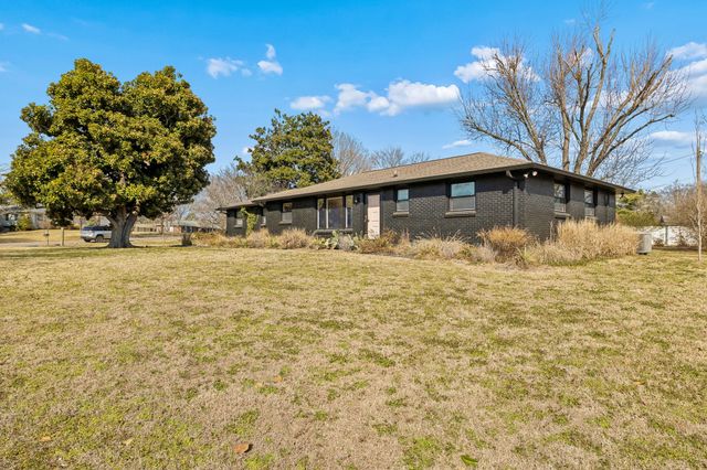 659 Devon Dr, Nashville, TN 37220