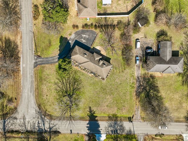 659 Devon Dr, Nashville, TN 37220