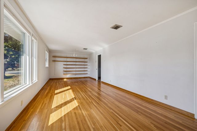 659 Devon Dr, Nashville, TN 37220