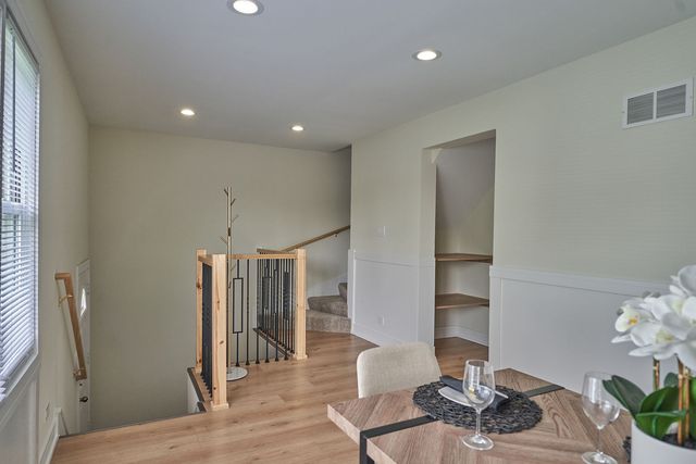 5347 S 73 Avenue, Summit, IL 60501