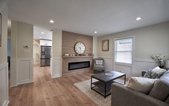 5347 S 73 Avenue, Summit, IL 60501