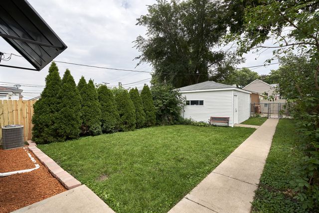 5347 S 73 Avenue, Summit, IL 60501
