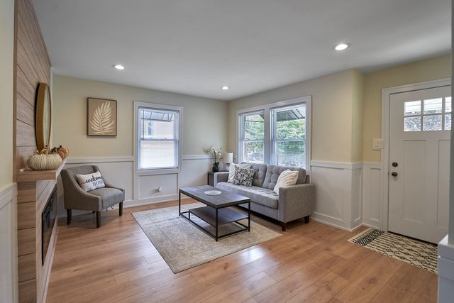 5347 S 73 Avenue, Summit, IL 60501
