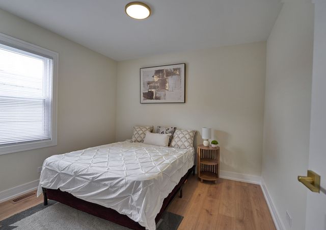 5347 S 73 Avenue, Summit, IL 60501