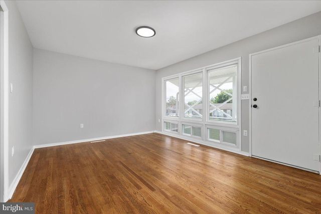 420 E PALL MALL ST, Winchester, VA 22601