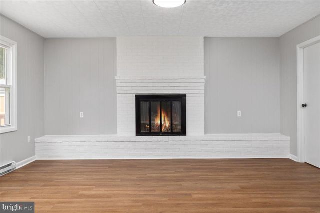 420 E PALL MALL ST, Winchester, VA 22601