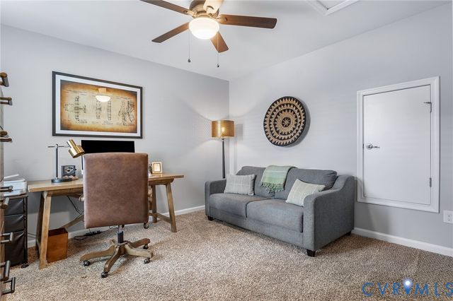 7976 Wistar Woods Ct, Richmond, VA 23228