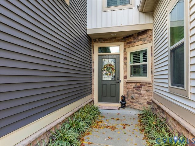 7976 Wistar Woods Ct, Richmond, VA 23228