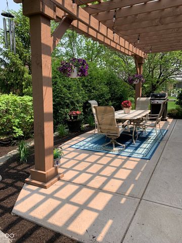 10124 Basalt Court, Noblesville, IN 46060