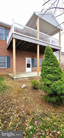 158 BRADFORD SPRING CT, Waynesboro, PA 17268