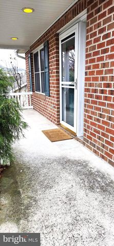 158 BRADFORD SPRING CT, Waynesboro, PA 17268