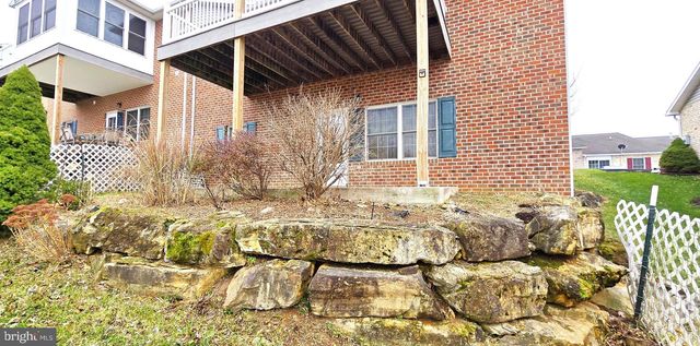 158 BRADFORD SPRING CT, Waynesboro, PA 17268