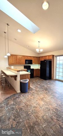 158 BRADFORD SPRING CT, Waynesboro, PA 17268