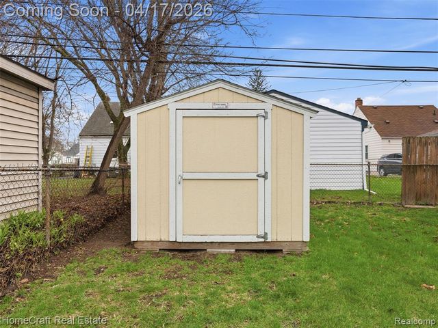 615 Marlin Avenue, Royal Oak, MI 48067