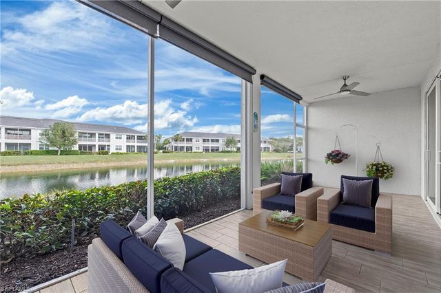 6954 Avalon CIR 703, Naples, FL 34112