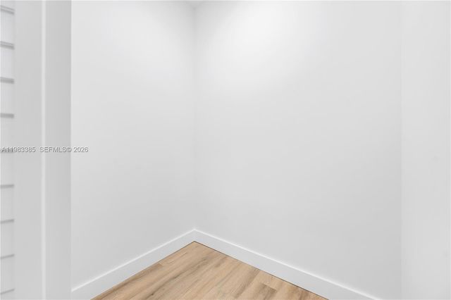 2121 NW 45th St 2123, Miami, FL 33142