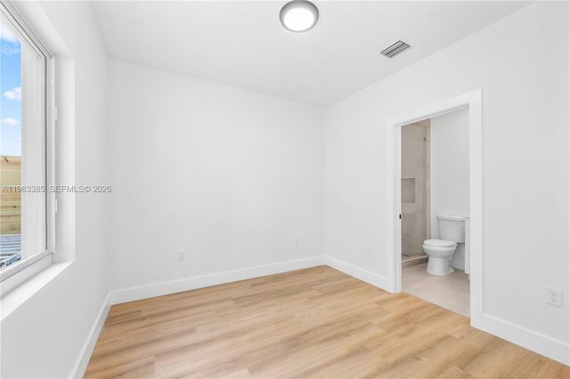 2121 NW 45th St 2123, Miami, FL 33142