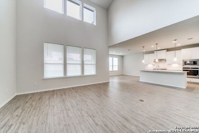 332 Aberdeen, Boerne, TX 78015