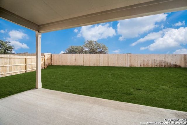332 Aberdeen, Boerne, TX 78015