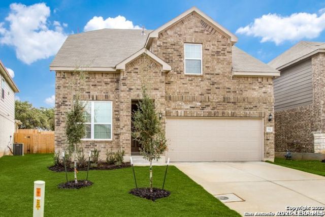 332 Aberdeen, Boerne, TX 78015