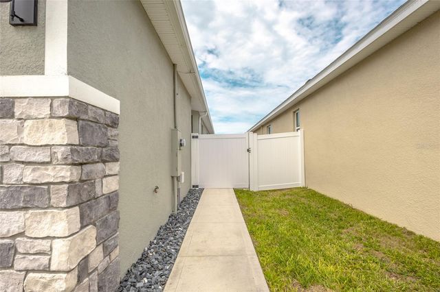 2843 ELIO HAMMOCK DRIVE, St Cloud, FL 34773