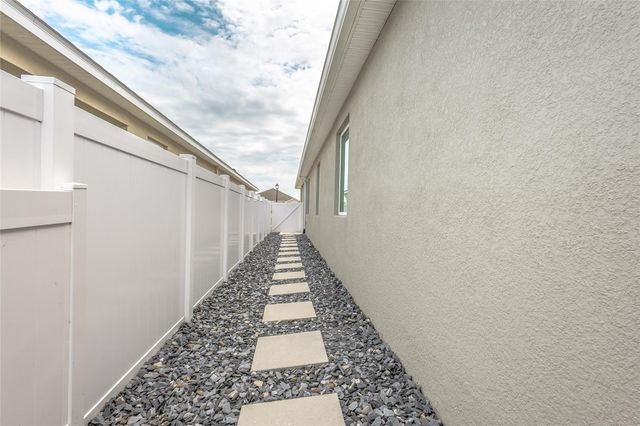 2843 ELIO HAMMOCK DRIVE, St Cloud, FL 34773