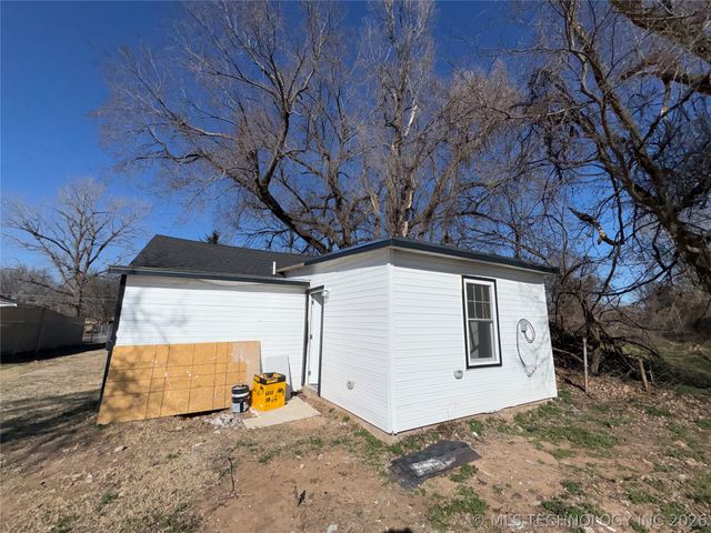 3834 W Admiral Boulevard, Tulsa, OK 74127