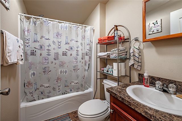 3549 N Glen Canyon Road, Golden Valley, AZ 86413