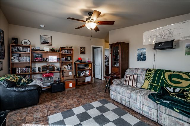 3549 N Glen Canyon Road, Golden Valley, AZ 86413