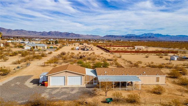 3549 N Glen Canyon Road, Golden Valley, AZ 86413